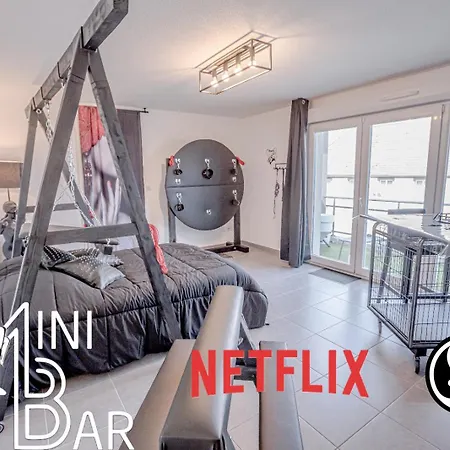 L'atelier Kuroi - Bdsm - Balancoire, Banc De Fessee, Cage, Croix, Tantra Walbourg