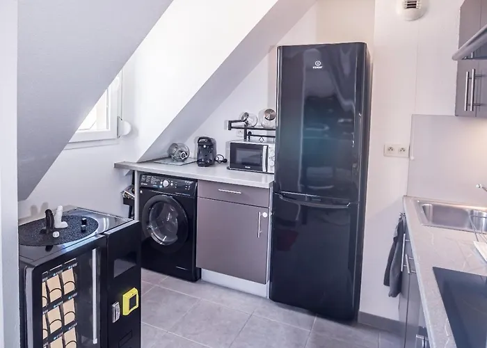 L'atelier Kuroi - Bdsm - Balancoire, Banc De Fessee, Cage, Croix, Tantra Walbourg